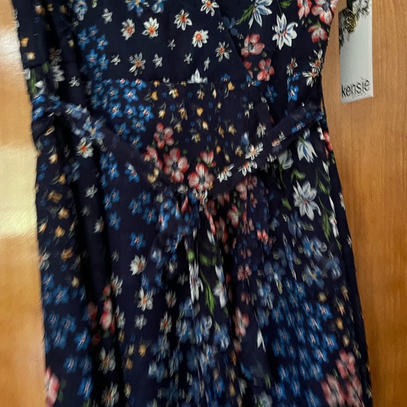 Kensie Floral Navy Dress - Picture 4 of 9